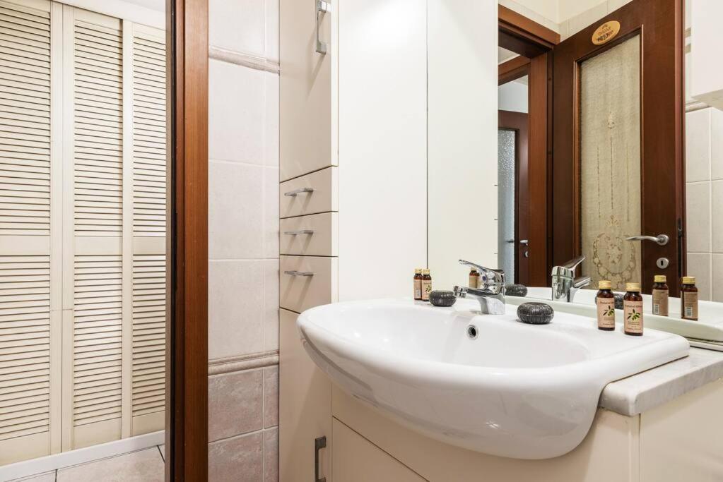 Anna E Tino Flexyrent Apartment Милан Экстерьер фото