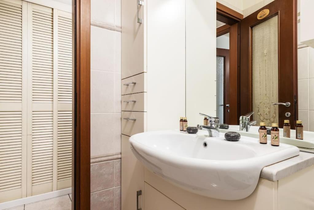 Anna E Tino Flexyrent Apartment Милан Экстерьер фото
